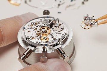 上海劳力士官方售后保养服务地址