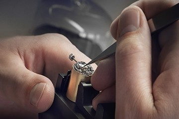 上海劳力士表官方售后保养位置查询